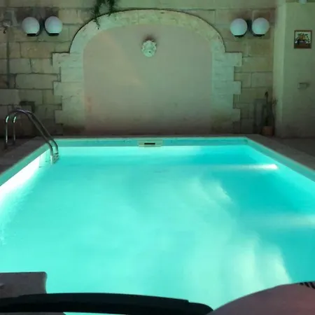 Party Only Gay, Privata Sliema. Sliema