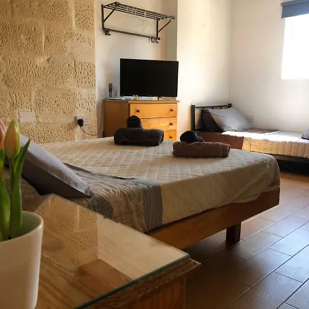 Party Only Gay, Privata Sliema. Semesterbostad *