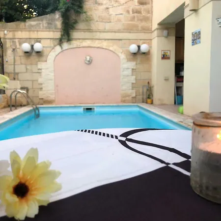 Party Only Gay, Privata Sliema. Holiday home Sliema