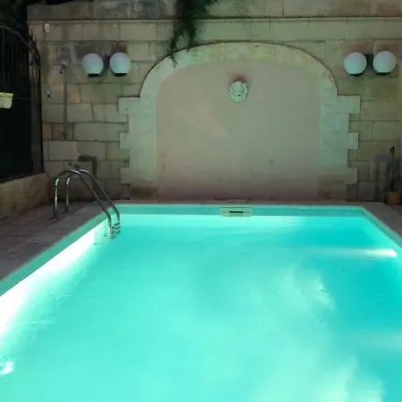 Party Only Gay, Privata Sliema. Holiday home *