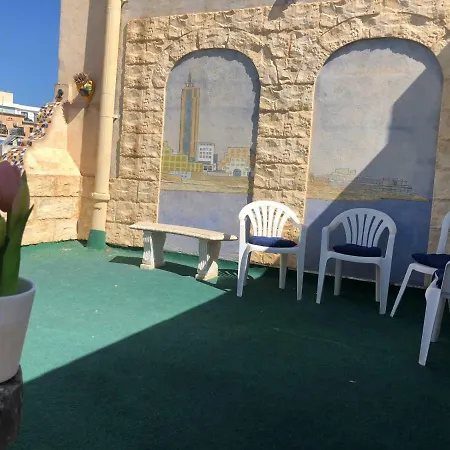 Semesterbostad Party Only Gay, Privata Sliema. Sliema