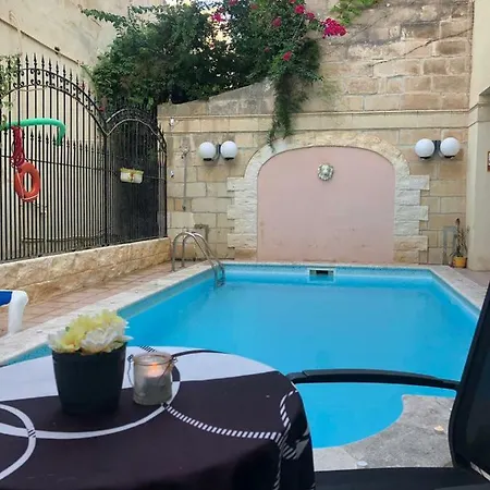 Party Only Gay, Privata Sliema. Ferienhaus *
