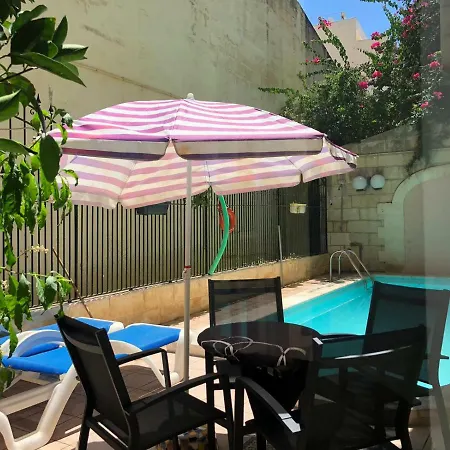 Party Only Gay, Privata Sliema. Semesterbostad Sliema