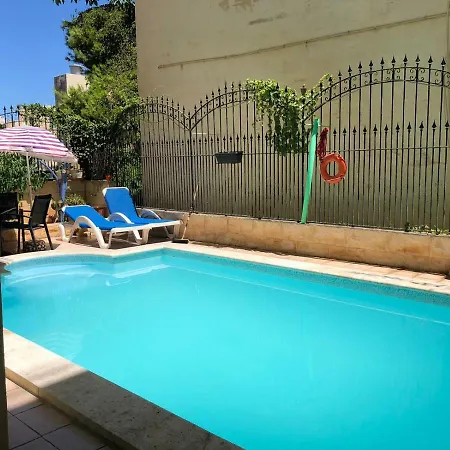Holiday home Party Only Gay, Privata Sliema.